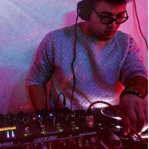 Alex Live